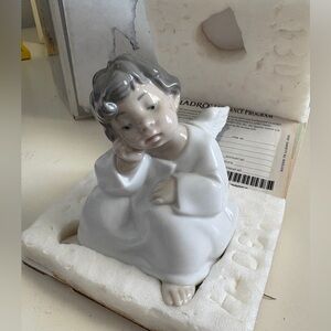 Lladro Angel Thinking #04539